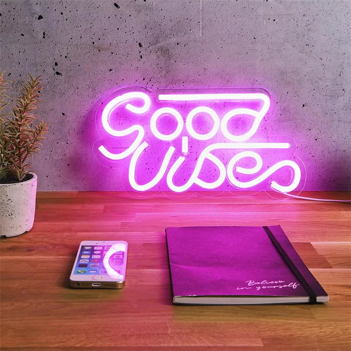 Lampe Led Effet Néon "good Vibes" 33cm Rose