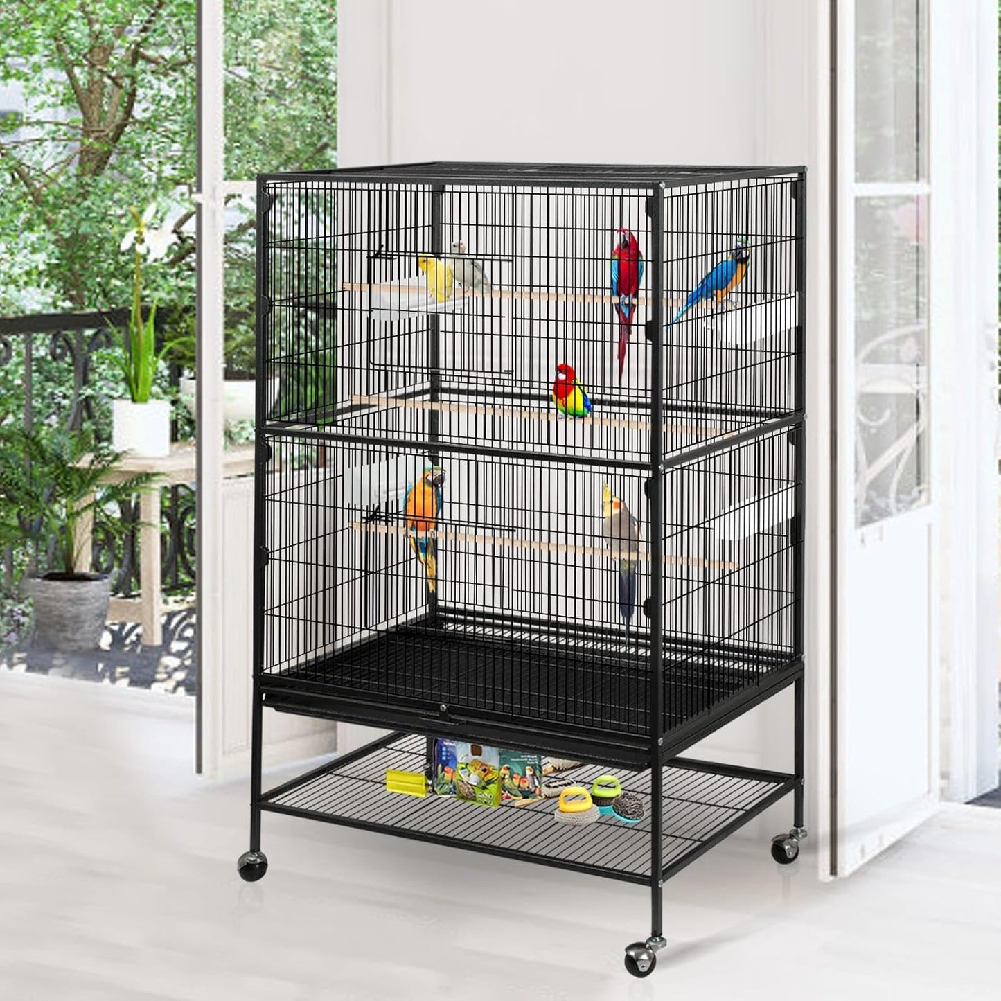 cage à oiseaux debout en fer forgé